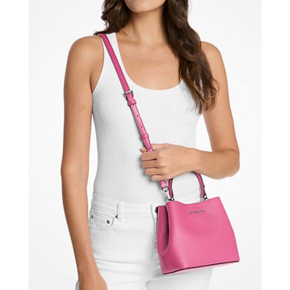 Michael Kors Pratt Small Bucket Messenger Convertible Bag coated Dragonfruit NWT - Picture 3 of 3